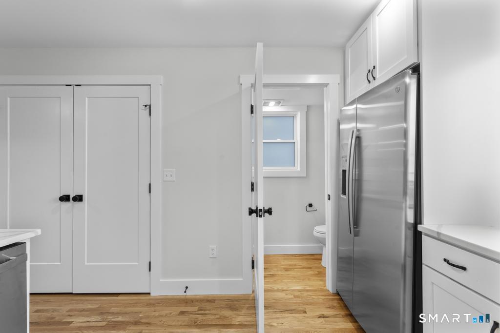 22 a Merritt Avenue Woodbridge CT 06525