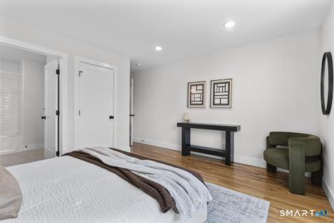 22 a Merritt Avenue Woodbridge CT 06525