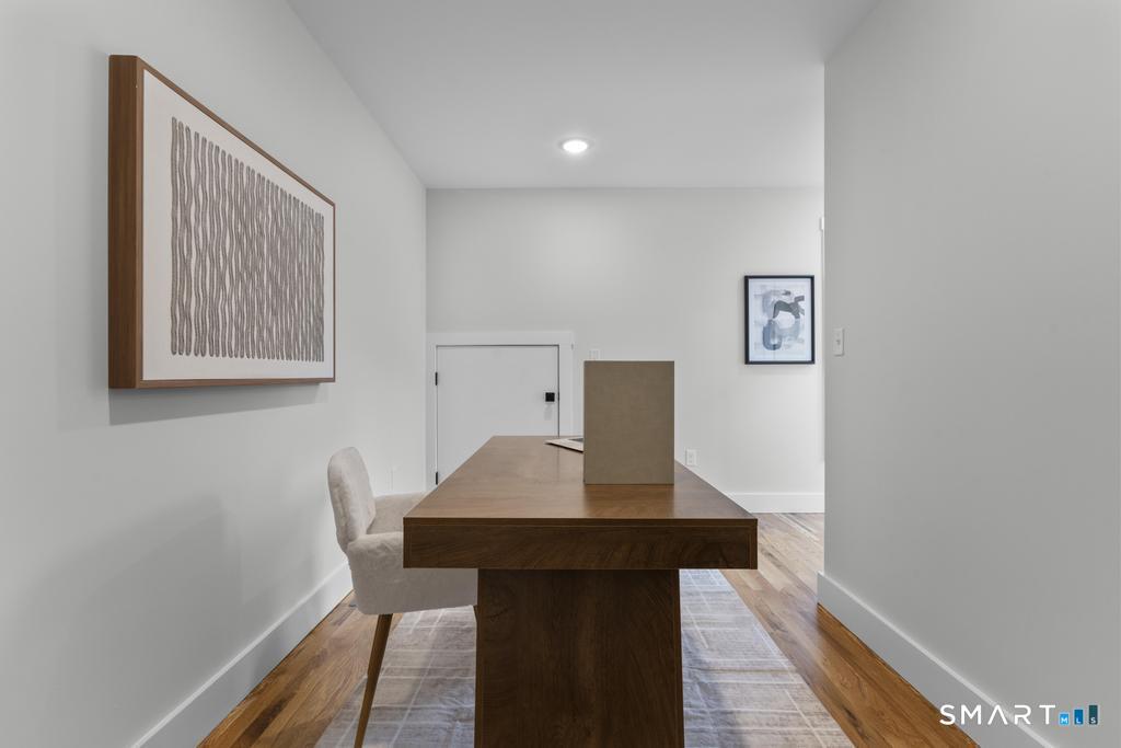 22 a Merritt Avenue Woodbridge CT 06525