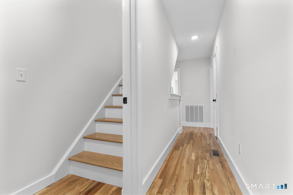22 a Merritt Avenue Woodbridge CT 06525