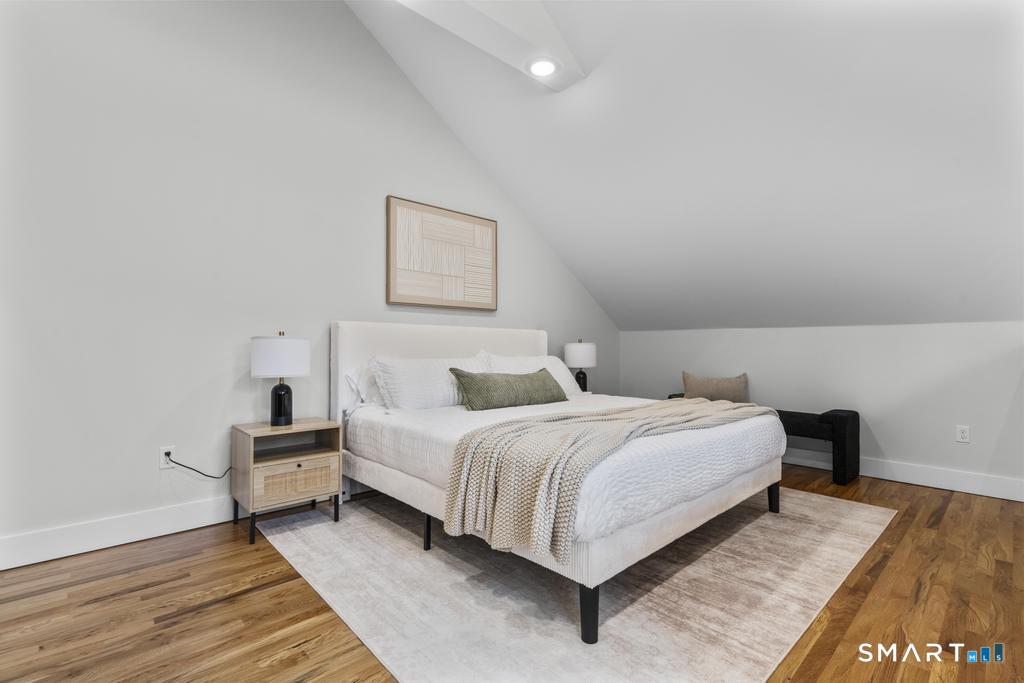 22 a Merritt Avenue Woodbridge CT 06525