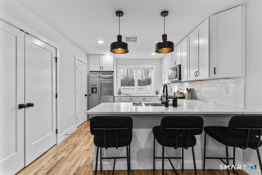 22 a Merritt Avenue Woodbridge CT 06525