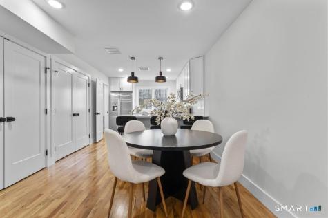 22 a Merritt Avenue Woodbridge CT 06525