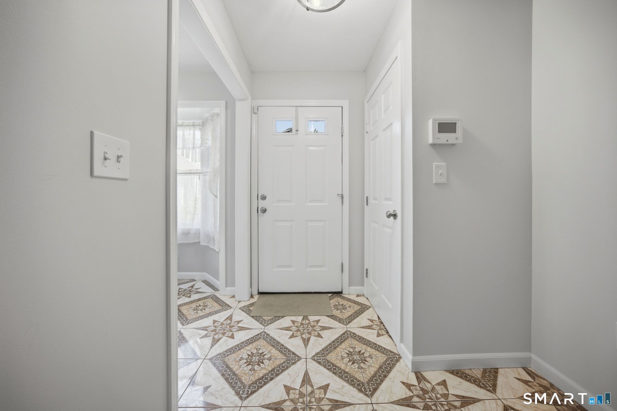9 Braintree Court Suffield CT 06078