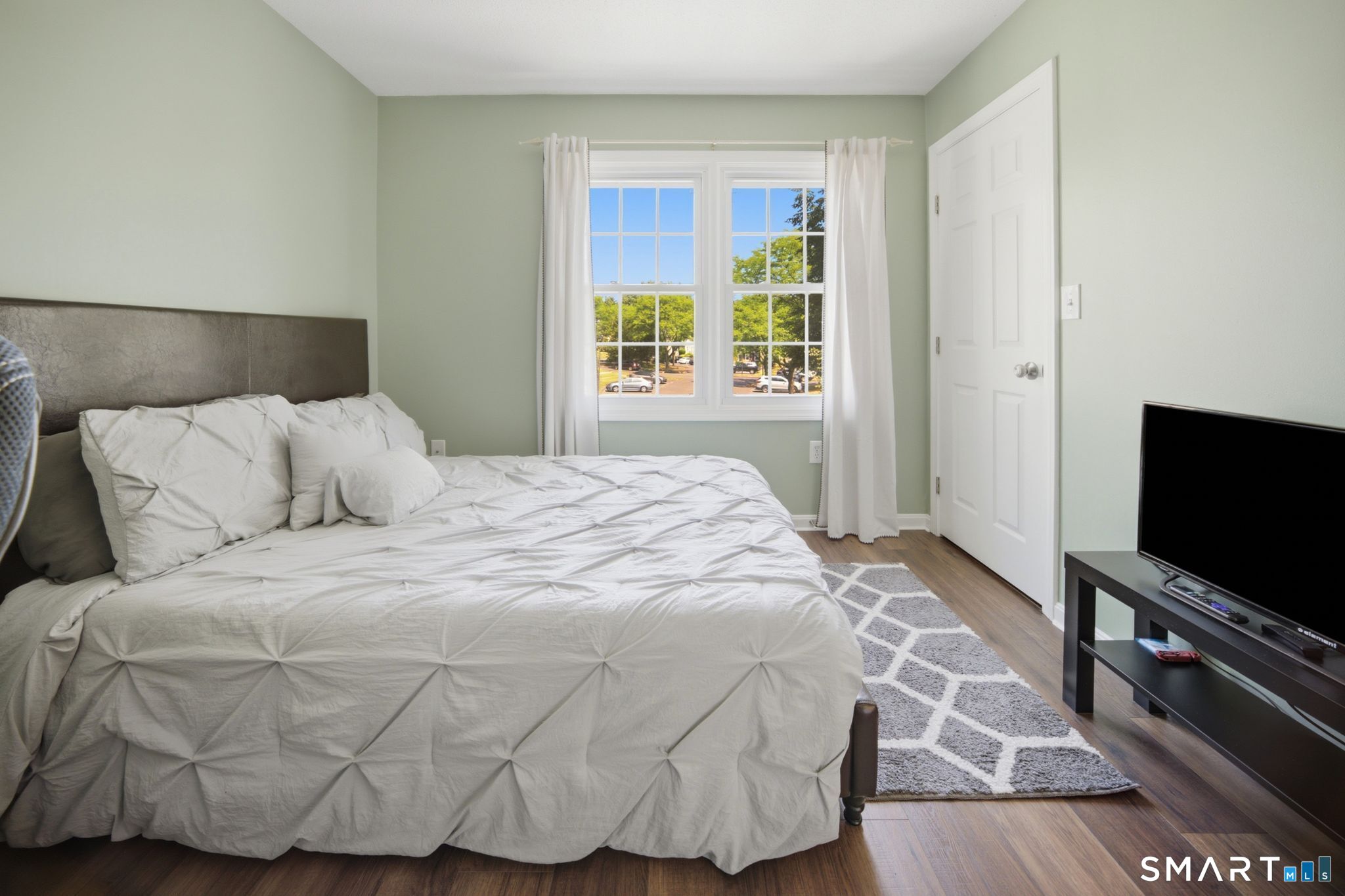 9 Braintree Court Suffield CT 06078