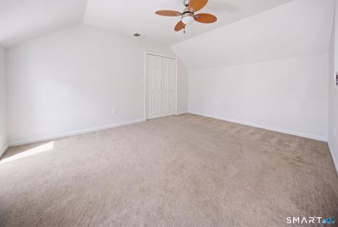 9 Braintree Court Suffield CT 06078
