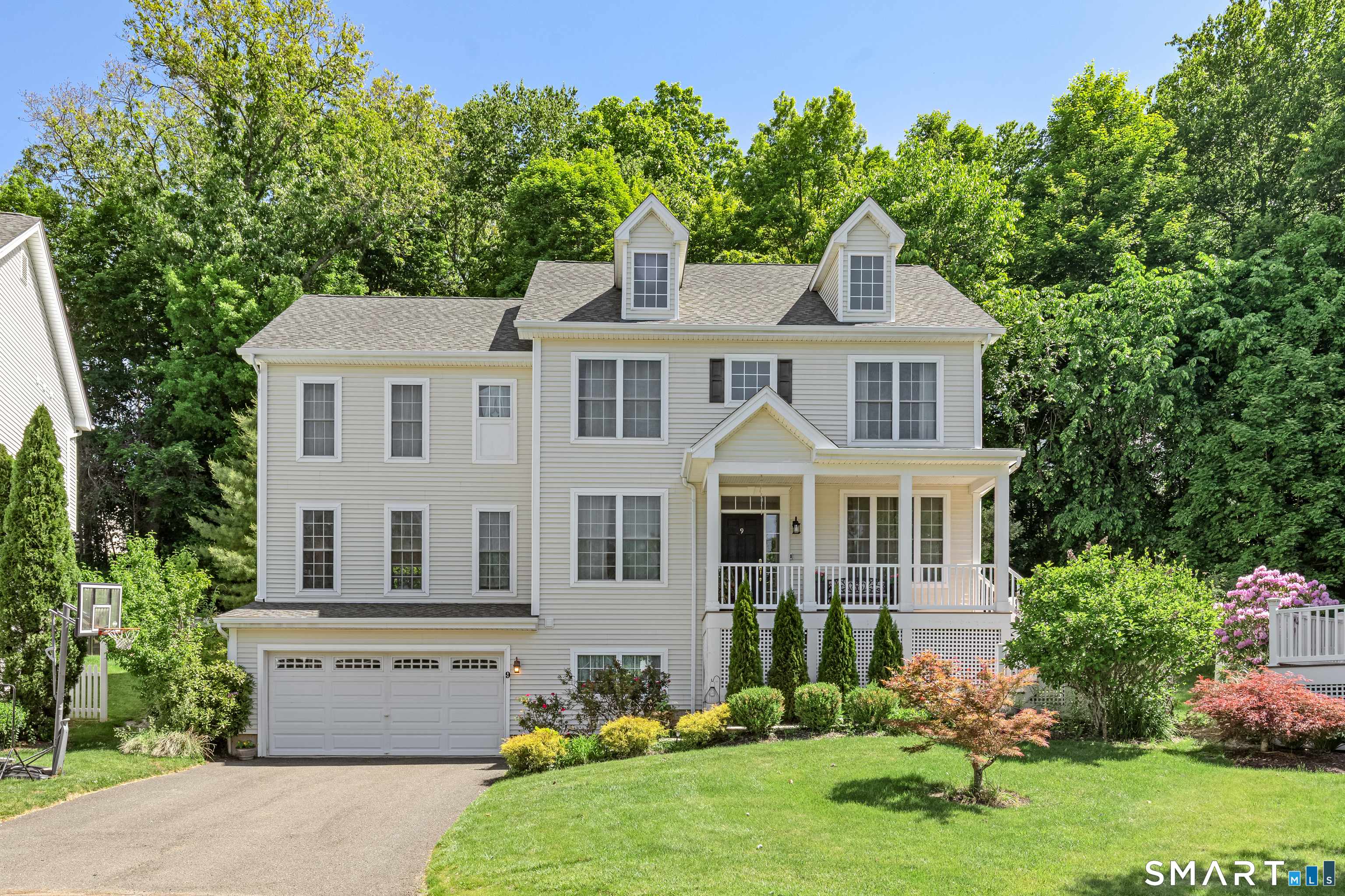9 Washington Circle Southbury CT 06488