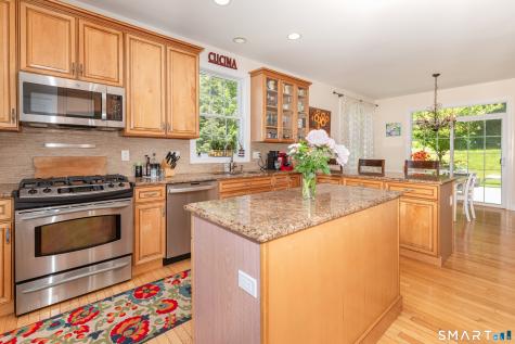 9 Washington Circle Southbury CT 06488