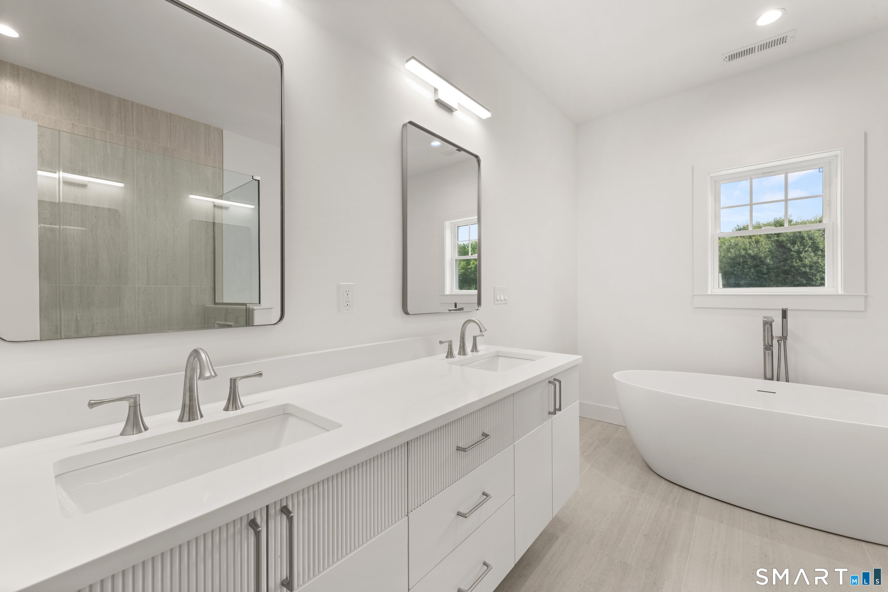 47 Sterling Street Fairfield CT 06825