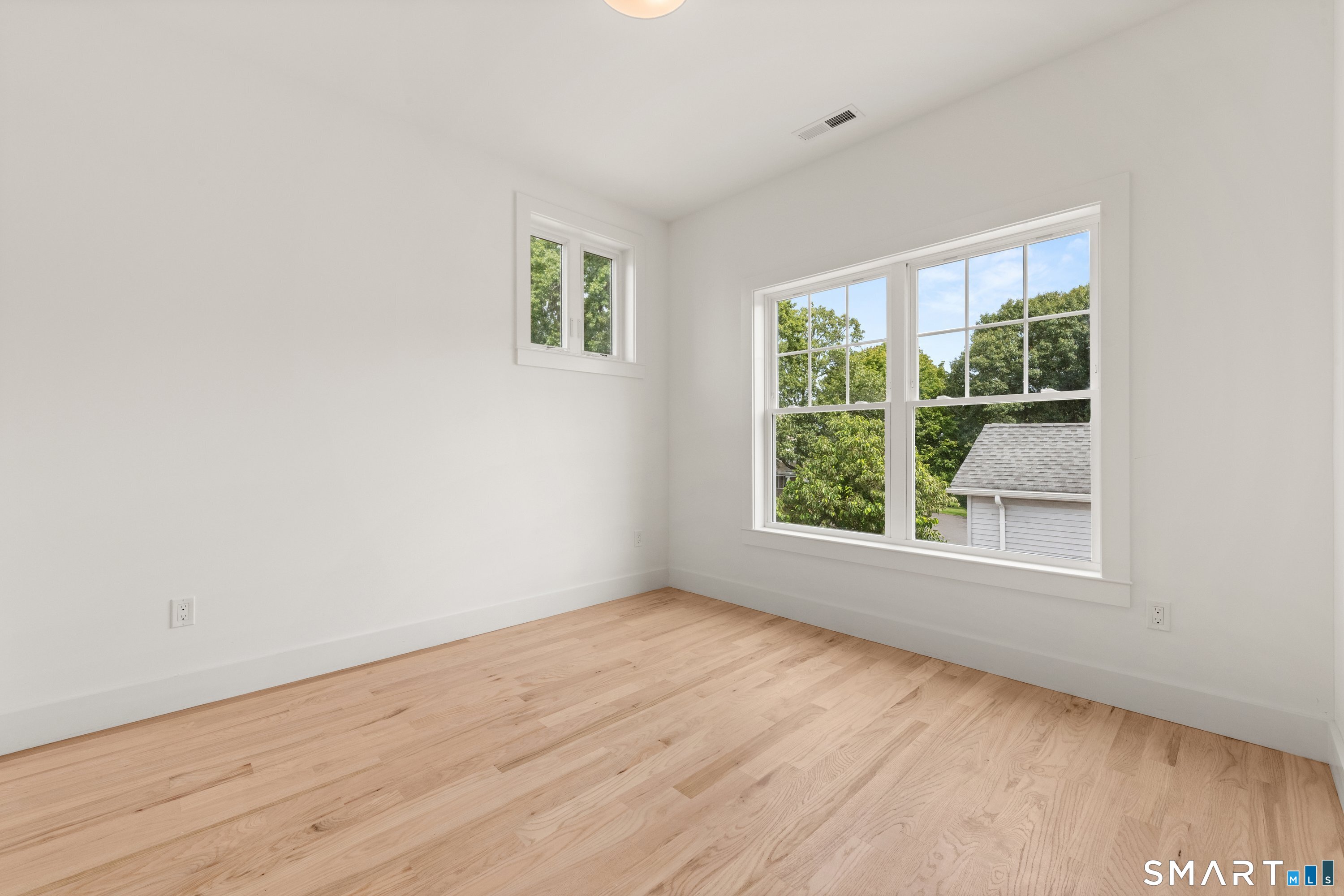47 Sterling Street Fairfield CT 06825