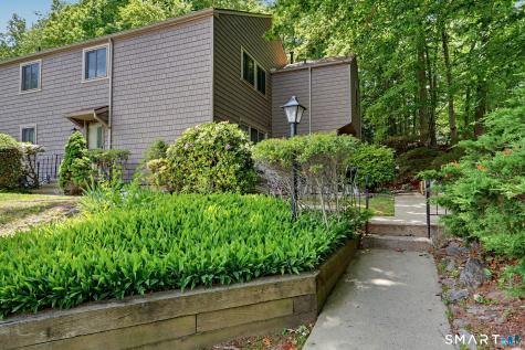 44 Powder Mill Road Stratford CT 06614