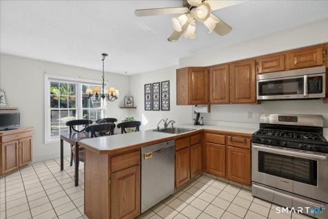 40 Eaton Woods Road Hamden CT 06518