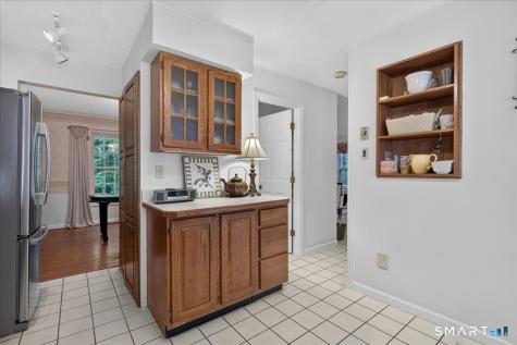 40 Eaton Woods Road Hamden CT 06518