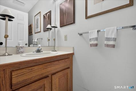 40 Eaton Woods Road Hamden CT 06518