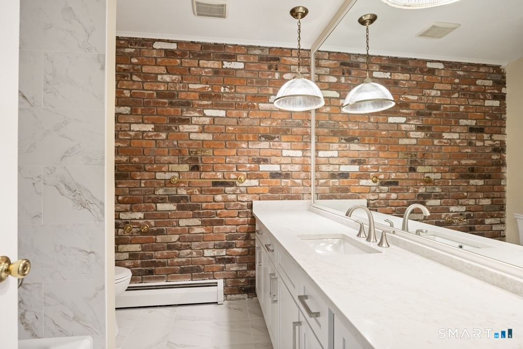 264 Lyman Road Wolcott CT 06716