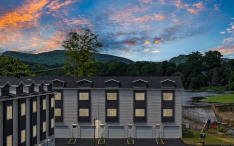 33 Main Street Meriden CT 06451