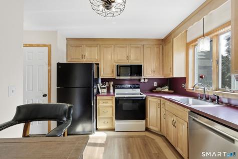 222 Candlewood Drive Enfield CT 06082