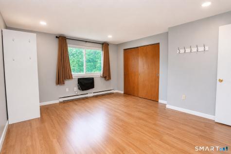 16 Seymour Road East Granby CT 06026