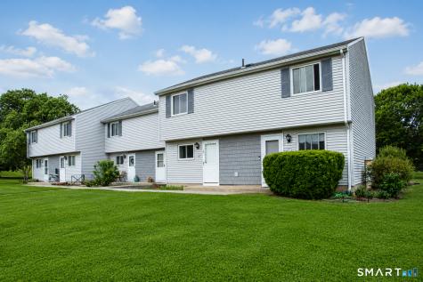 16 Seymour Road East Granby CT 06026