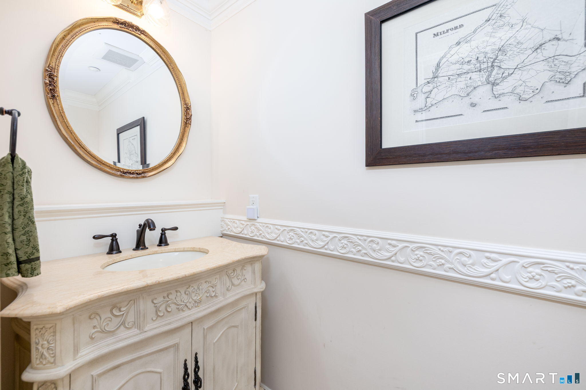 32 Shipyard Lane Milford CT 06460