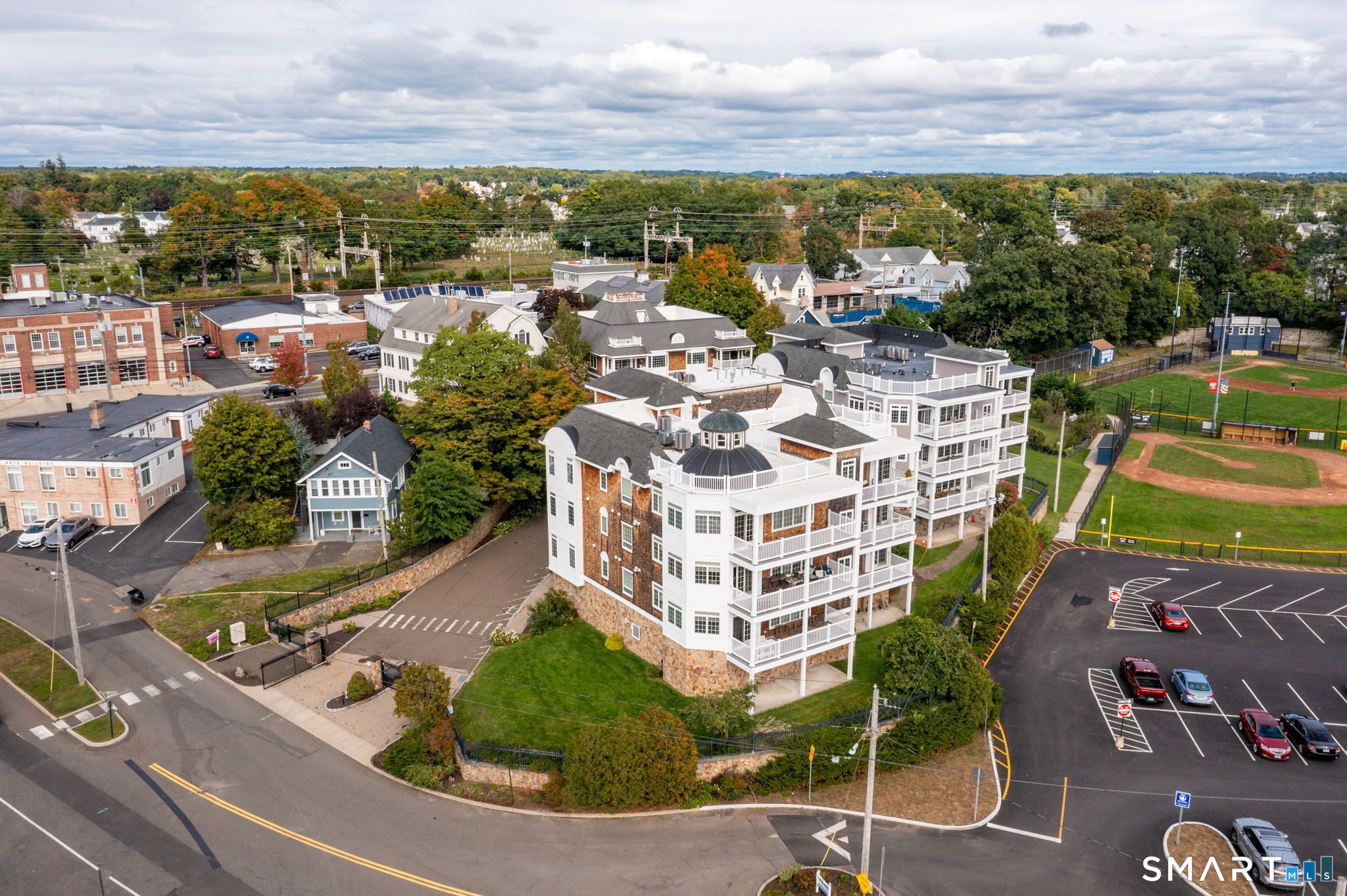 32 Shipyard Lane Milford CT 06460