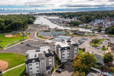 32 Shipyard Lane Milford CT 06460