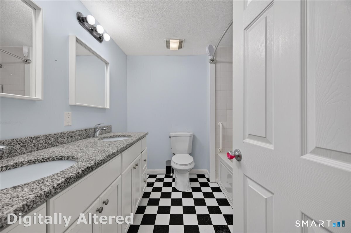 608 Shennecossett Road Groton CT 06340