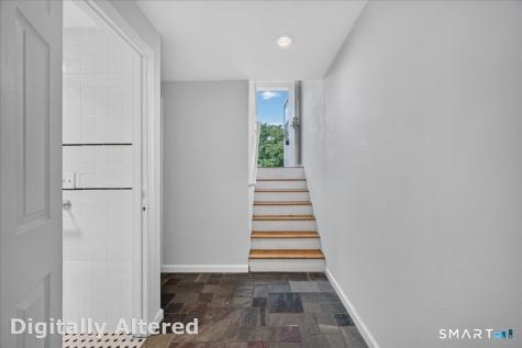 608 Shennecossett Road Groton CT 06340