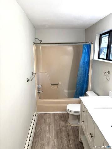 612 Blackstone Village Meriden CT 06450