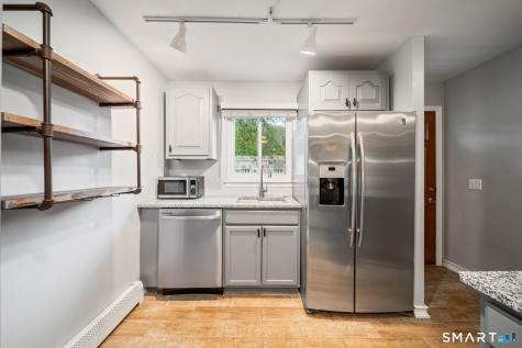 6 Rose Lane Danbury CT 06811