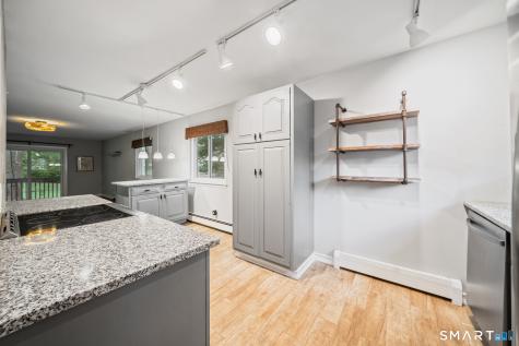 6 Rose Lane Danbury CT 06811