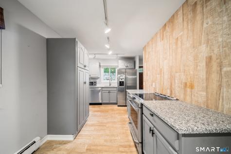 6 Rose Lane Danbury CT 06811