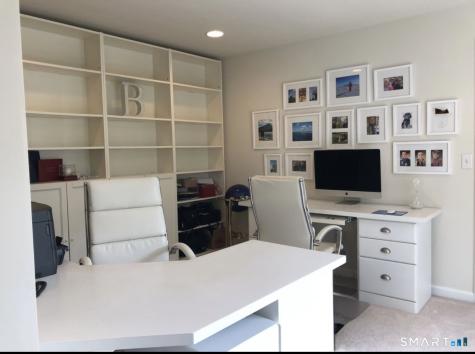293 Sterling Drive Newington CT 06111