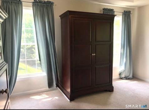 293 Sterling Drive Newington CT 06111