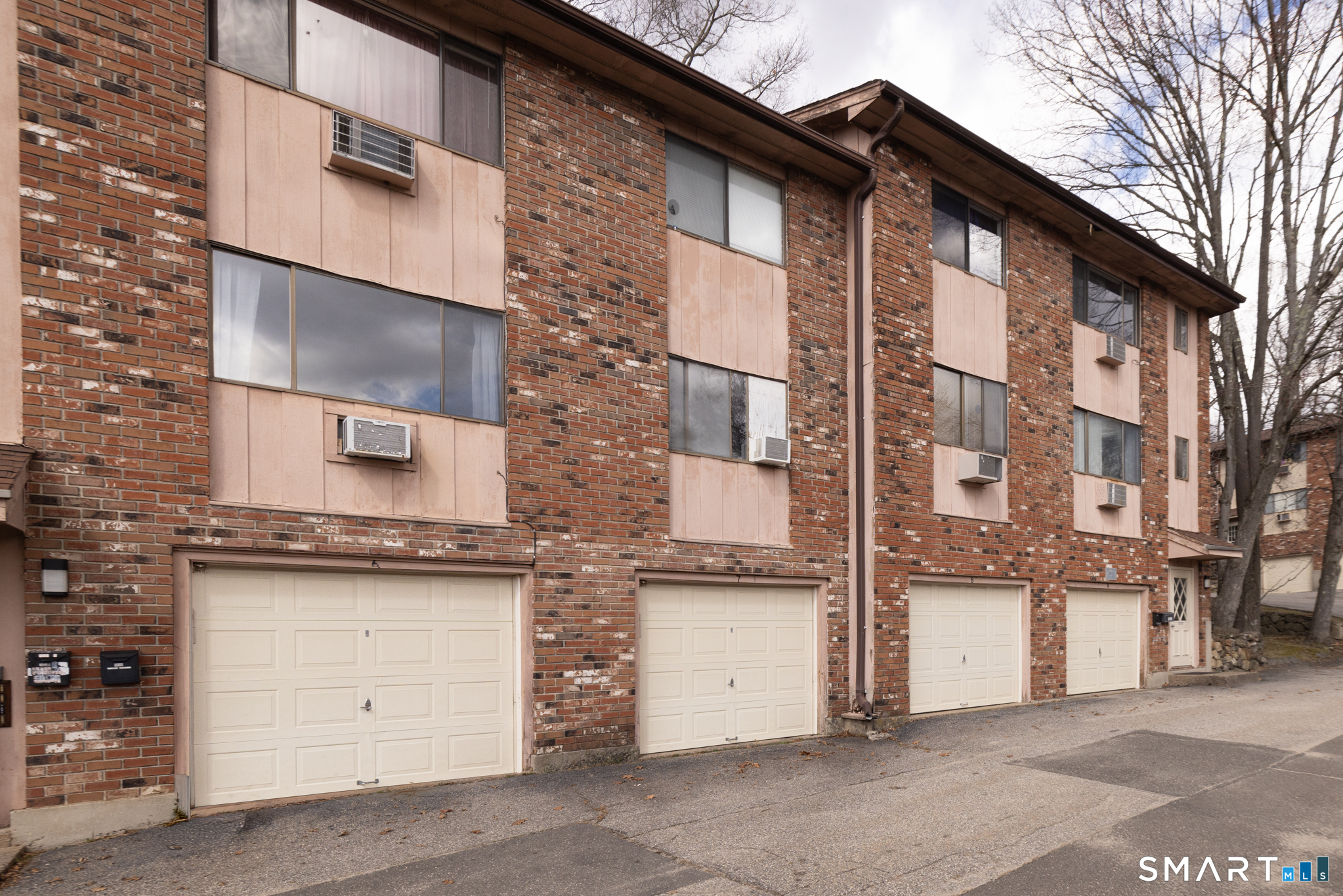 184 Kaynor Drive Waterbury CT 06708