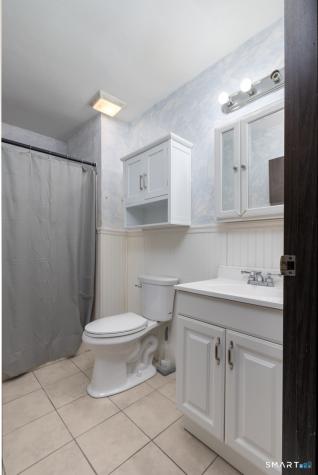 184 Kaynor Drive Waterbury CT 06708