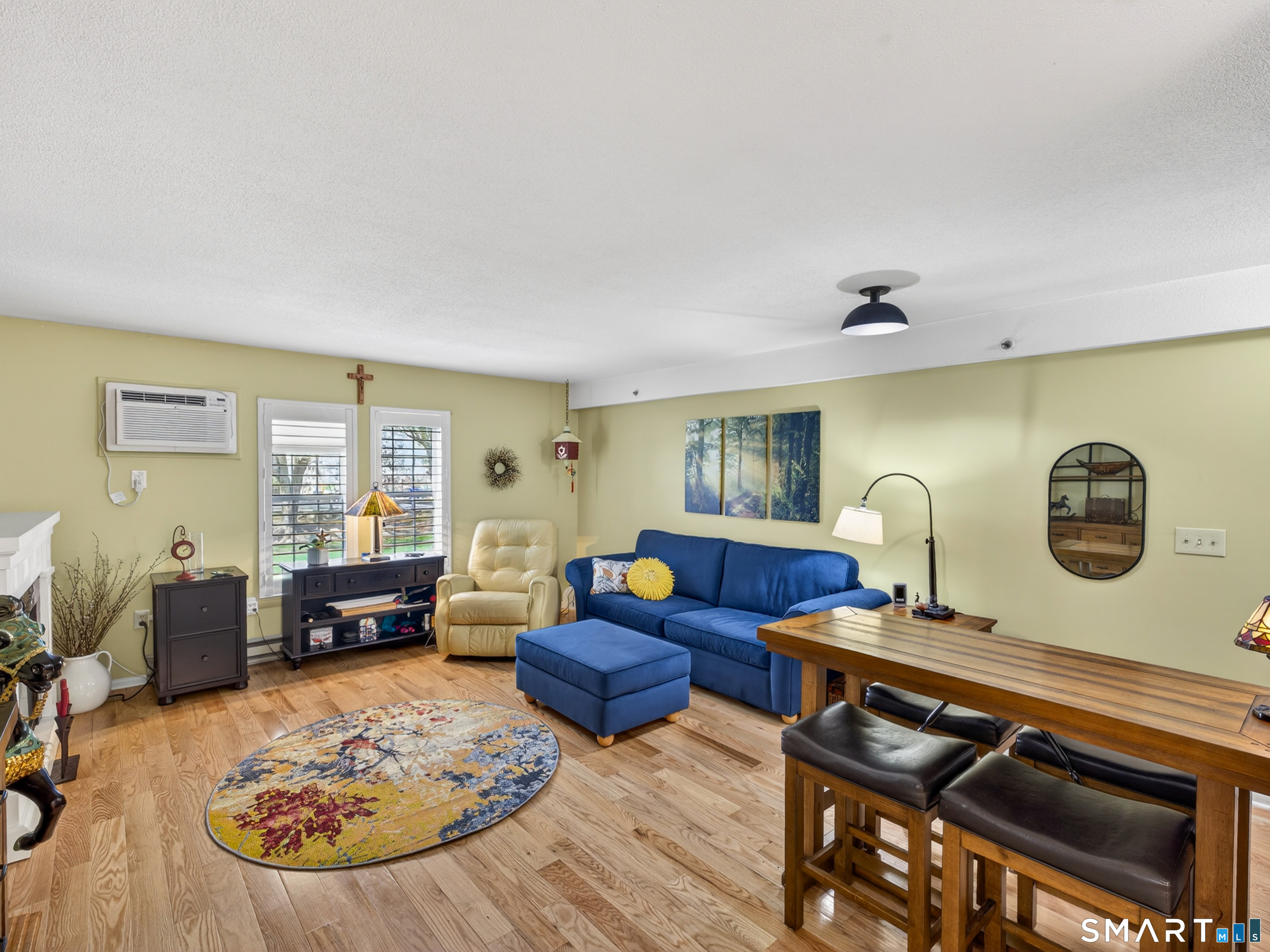 82 Longview Street Waterford CT 06385