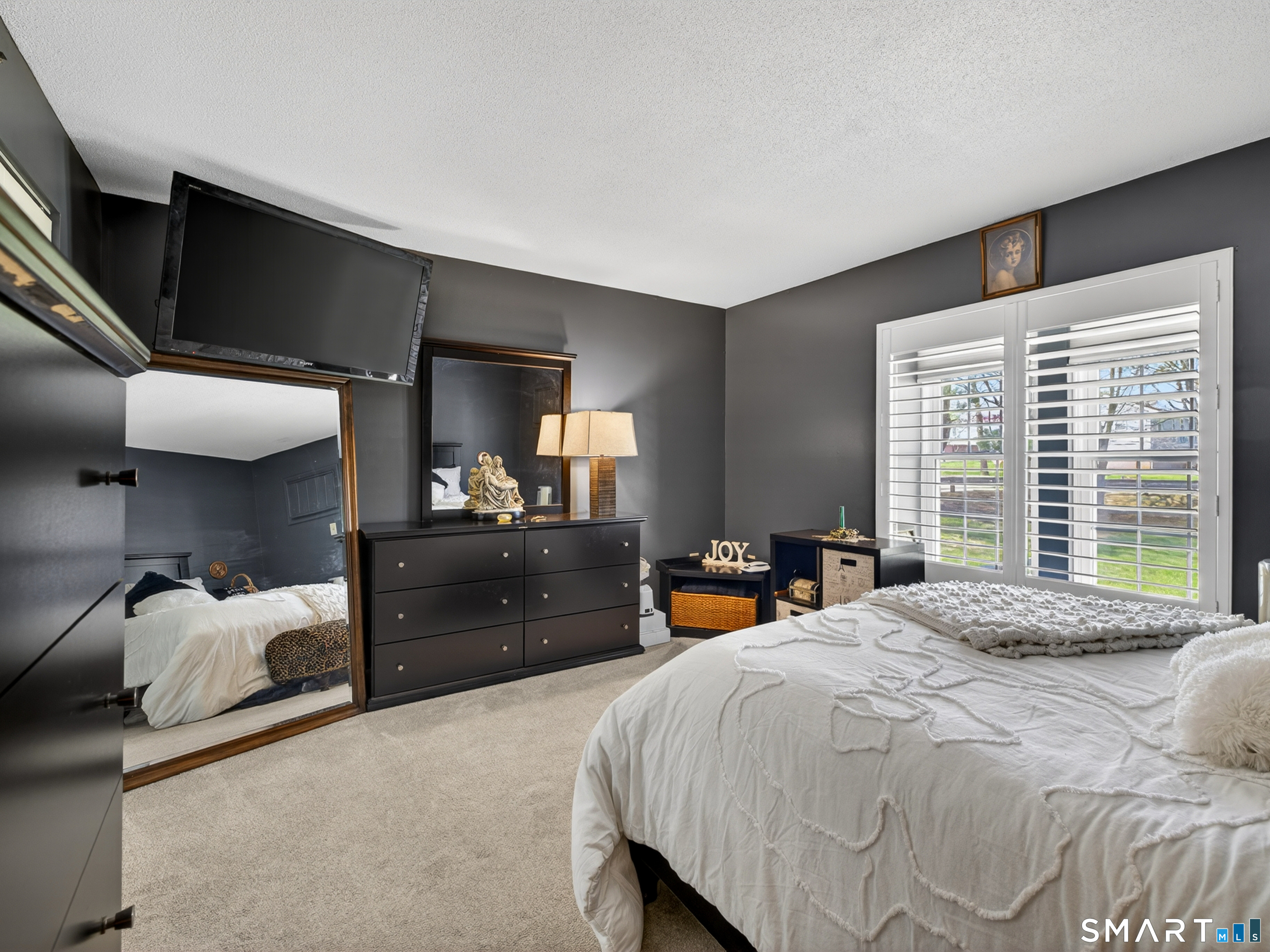 82 Longview Street Waterford CT 06385