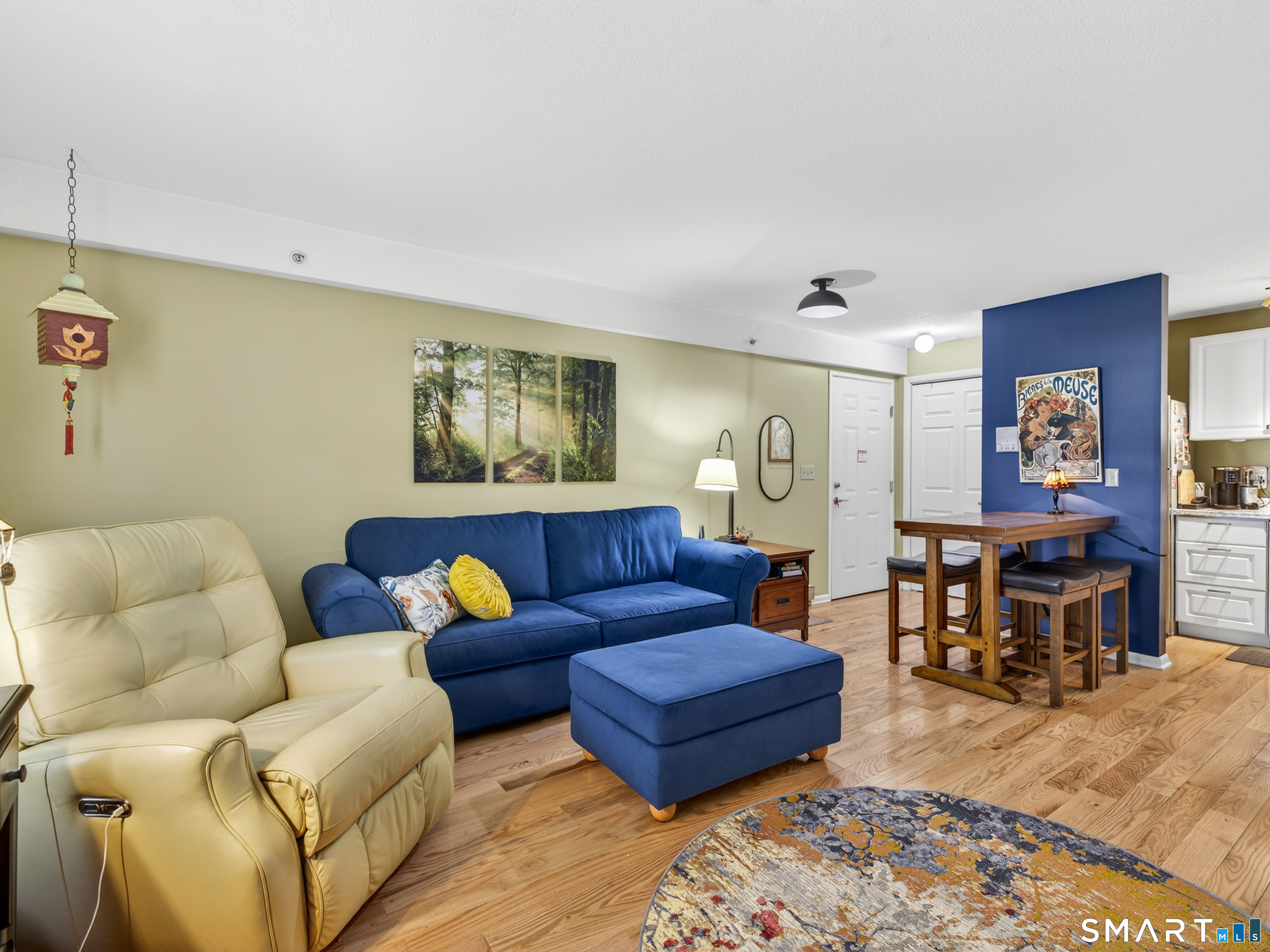 82 Longview Street Waterford CT 06385