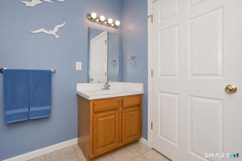 33 Joanne Drive East Hartford CT 06108