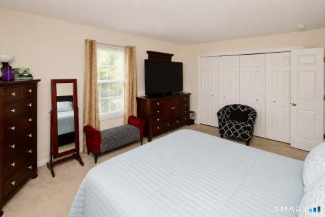 33 Joanne Drive East Hartford CT 06108