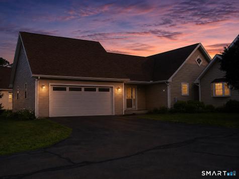 33 Joanne Drive East Hartford CT 06108