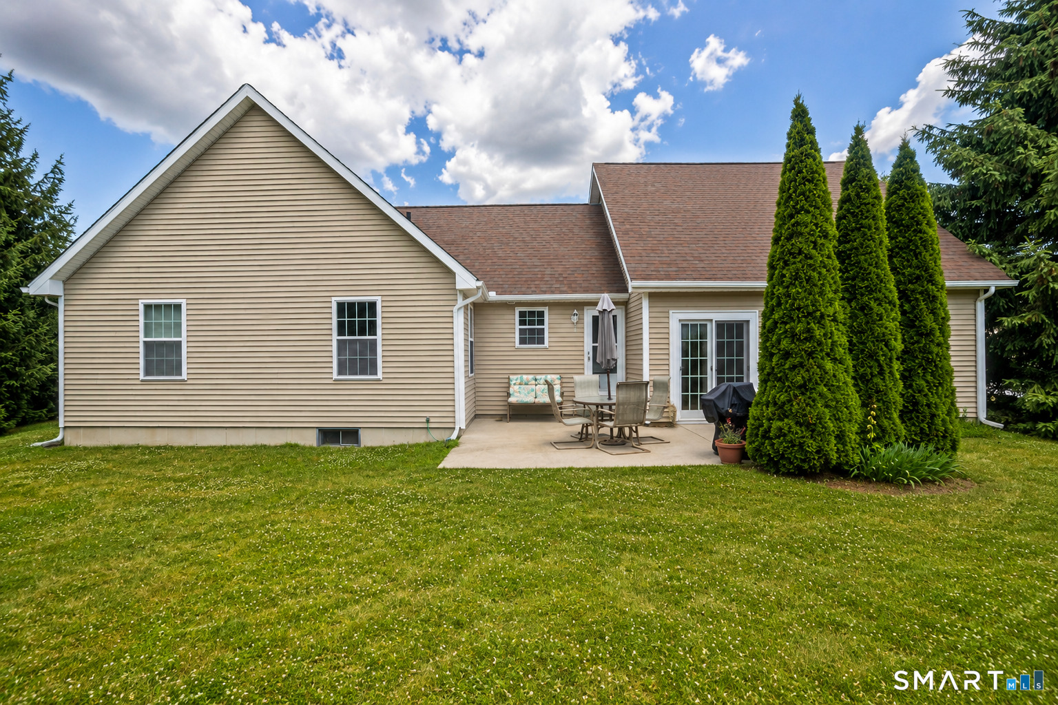 33 Joanne Drive East Hartford CT 06108