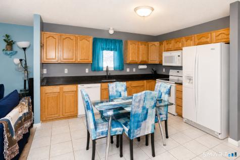 33 Joanne Drive East Hartford CT 06108