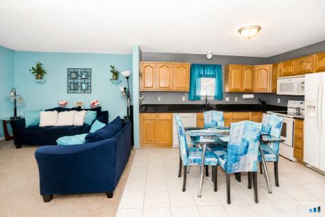 33 Joanne Drive East Hartford CT 06108