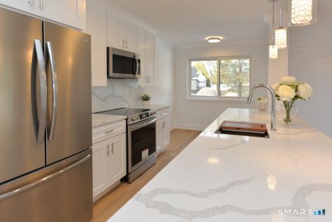 191 Heritage Village Southbury CT 06488