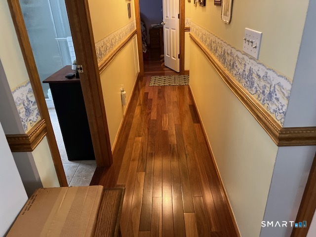 102 North Maple Street Enfield CT 06082