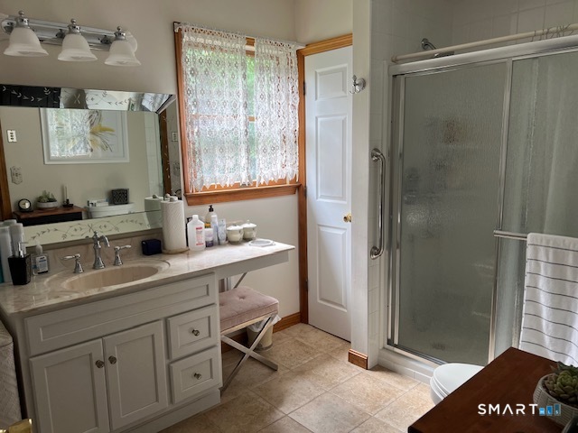 102 North Maple Street Enfield CT 06082