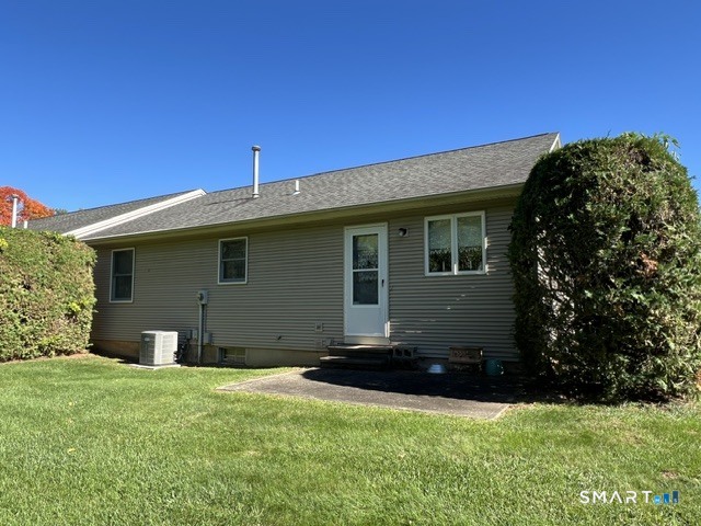 102 North Maple Street Enfield CT 06082