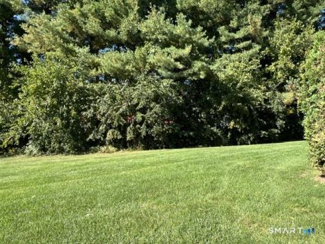 102 North Maple Street Enfield CT 06082